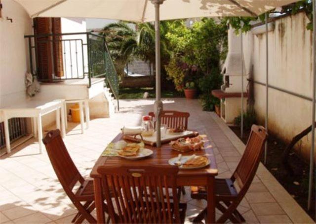 Bed and Breakfast Residenza Del Sole Surbo Екстер'єр фото
