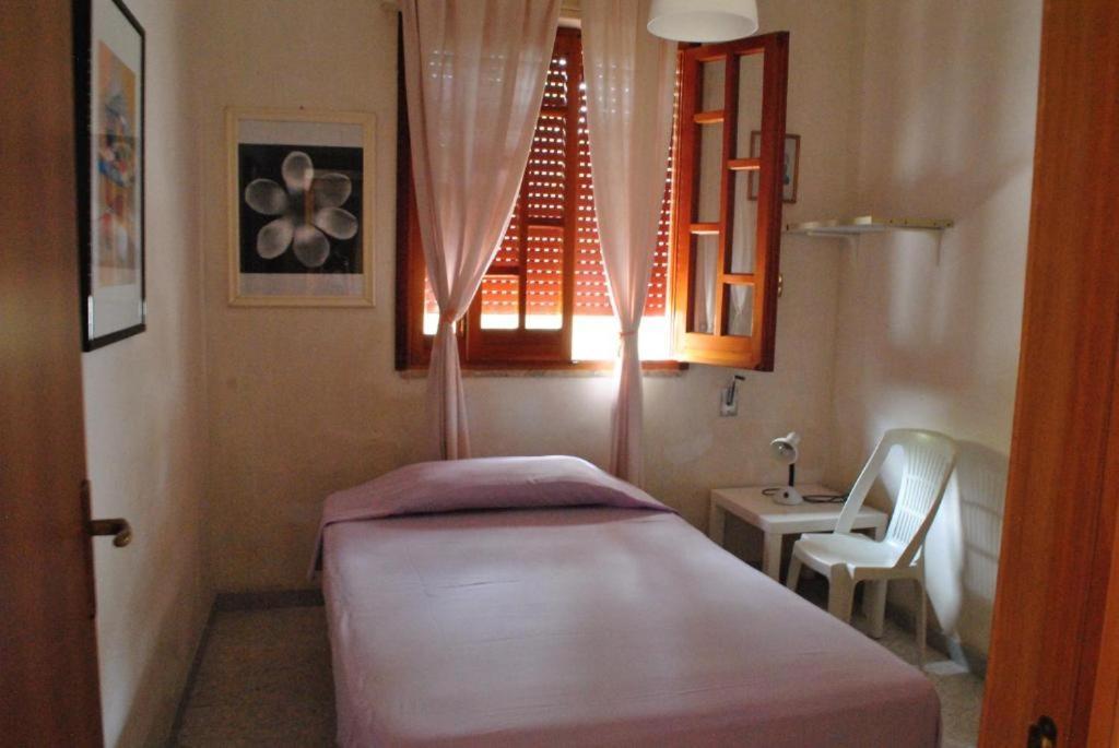 Bed and Breakfast Residenza Del Sole Surbo Екстер'єр фото